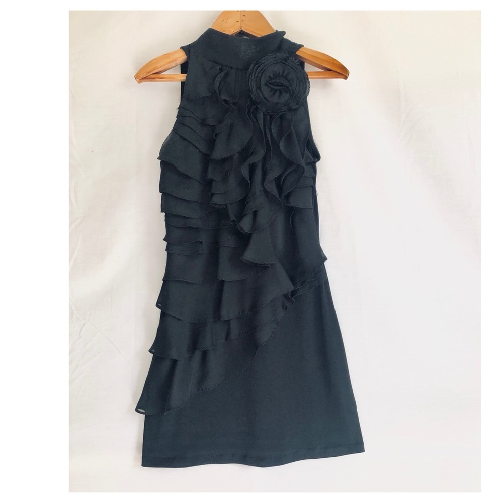 White House Black Market Dress/tunic with ruffled detail